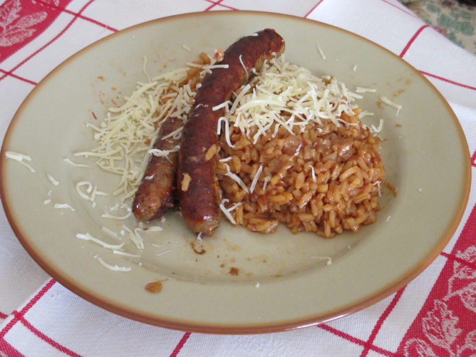 Riz pilaf à la saucisse : Recette du Pilau de riz aux saucisses