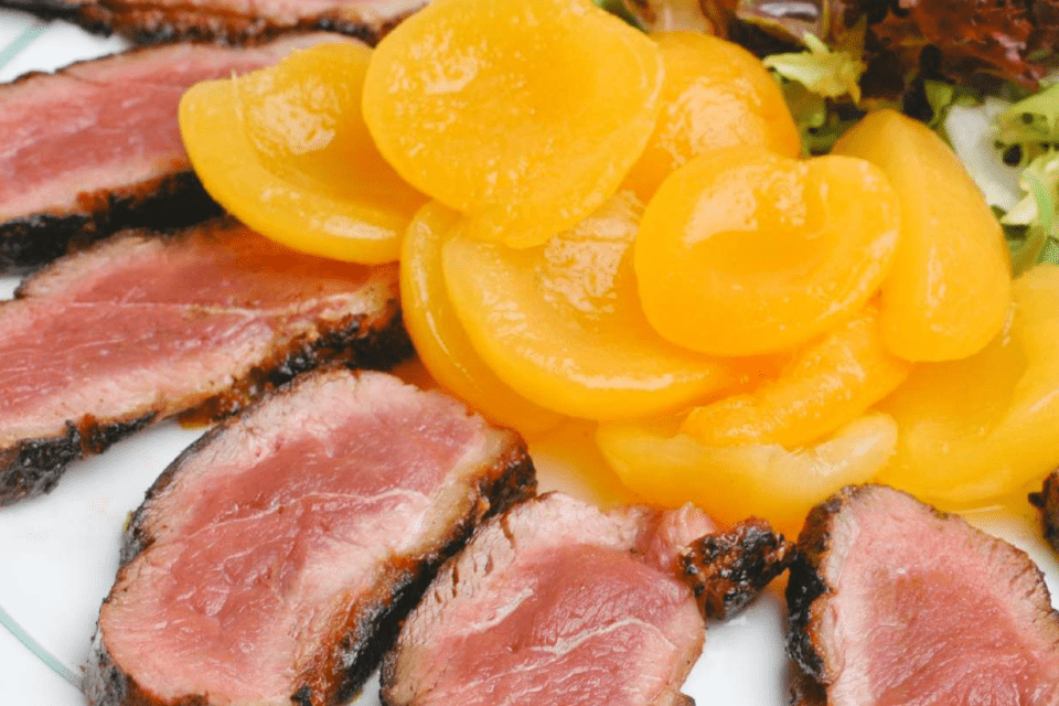 Canard aux pêches