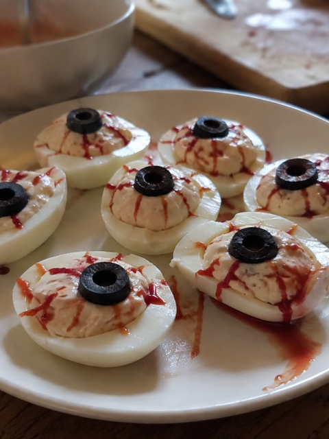 Apéro Halloween Faux yeux ensanglantés